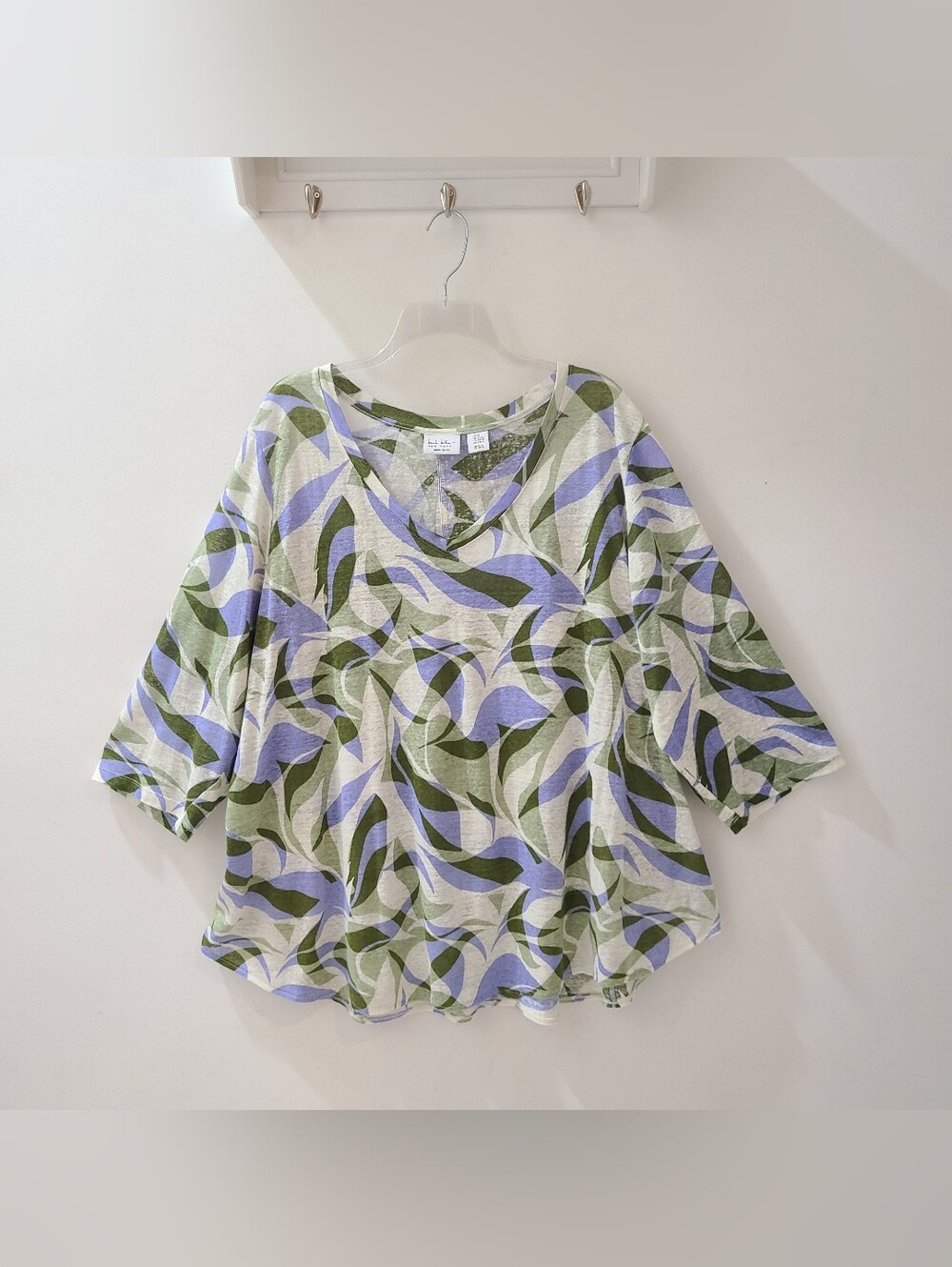 Nicole Miller NY 100% Linen Blue Green & White Print V-neck Tunic Top Sz 2X - Picture 3 of 9